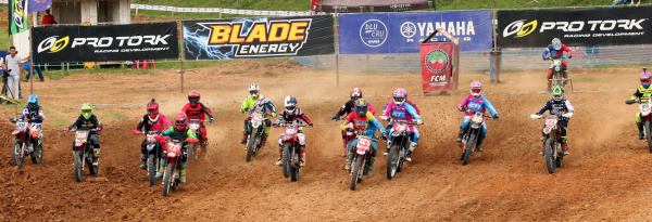 Corrida Nacional 230cc em São José - 3a etapa Campeonato Catarinense de  Motocross 