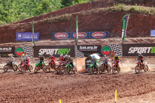 O �ltimo final de semana foi de pura intensidade no motociclismo catarinense. Com condi��es clim�ticas ideais e c�u aberto durante toda a programa��o